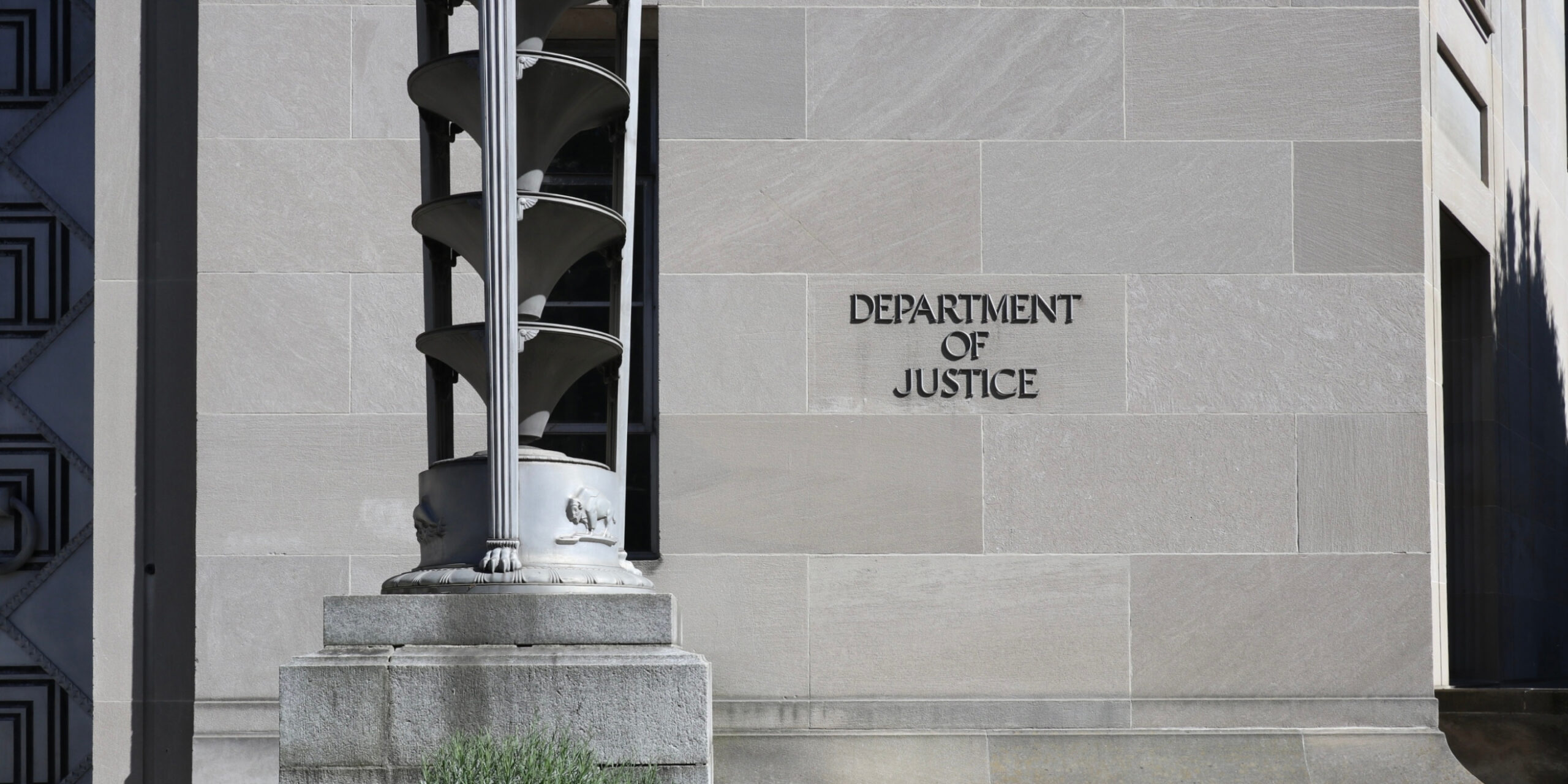 United States DOJ and FBI Seize Hamas Crypto in Major Terrorist Financing Disruption
